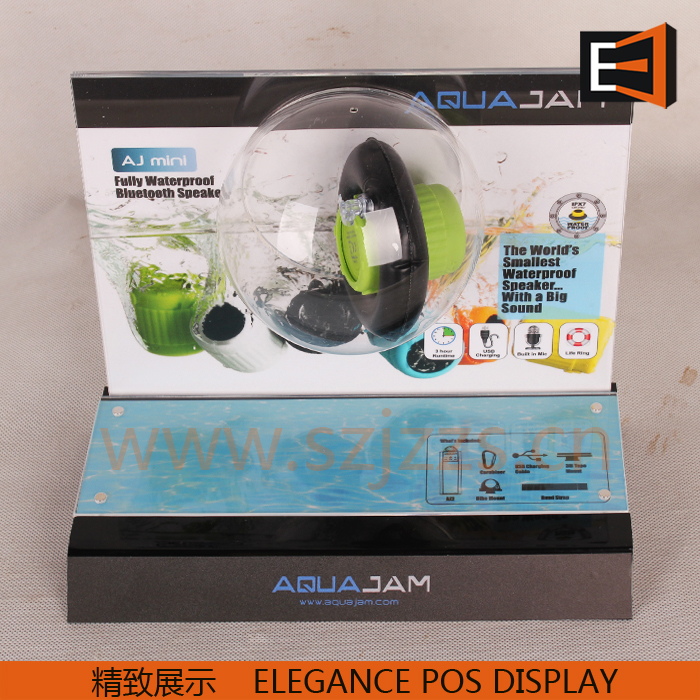 音響展示架正面