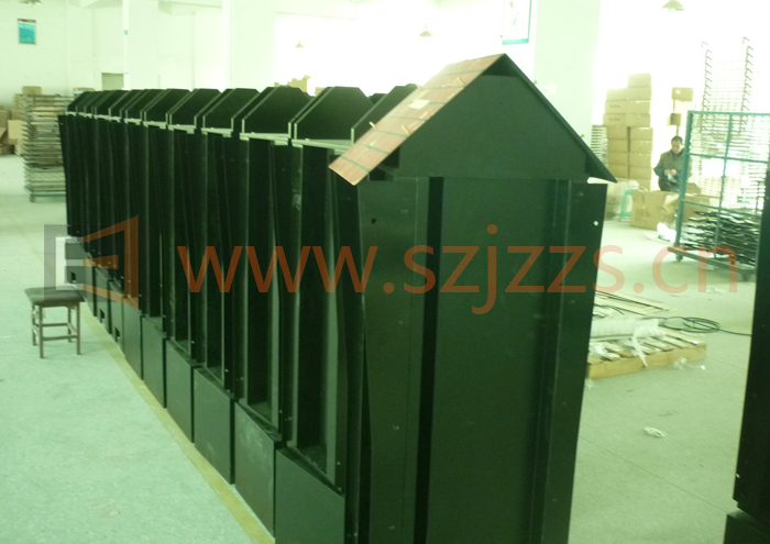 旋轉書架組裝中