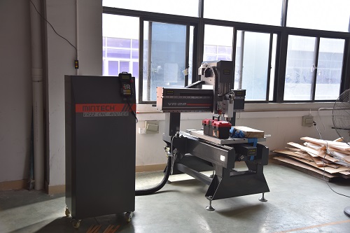 亞克力小型CNC機器