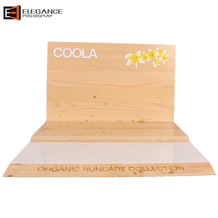 RP006961 精致木制-臺(tái)面-防曬產(chǎn)品展架 (2).jpg RP006961 精致木制-臺(tái)面-防曬產(chǎn)品展架 (2).jpg