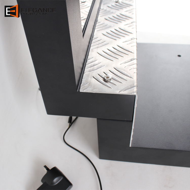 RP006152-4.jpg RP006152-4.jpg